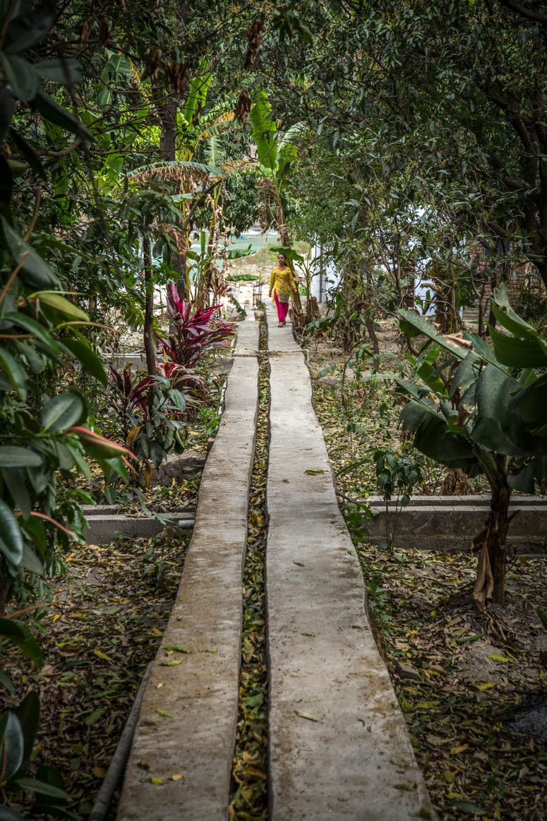 phool chati ashram garden