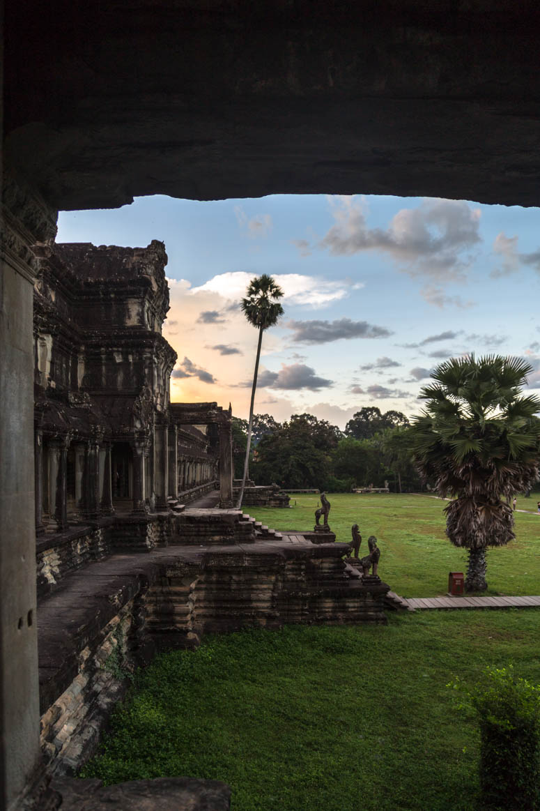 Im Inneren von Angkor Wat