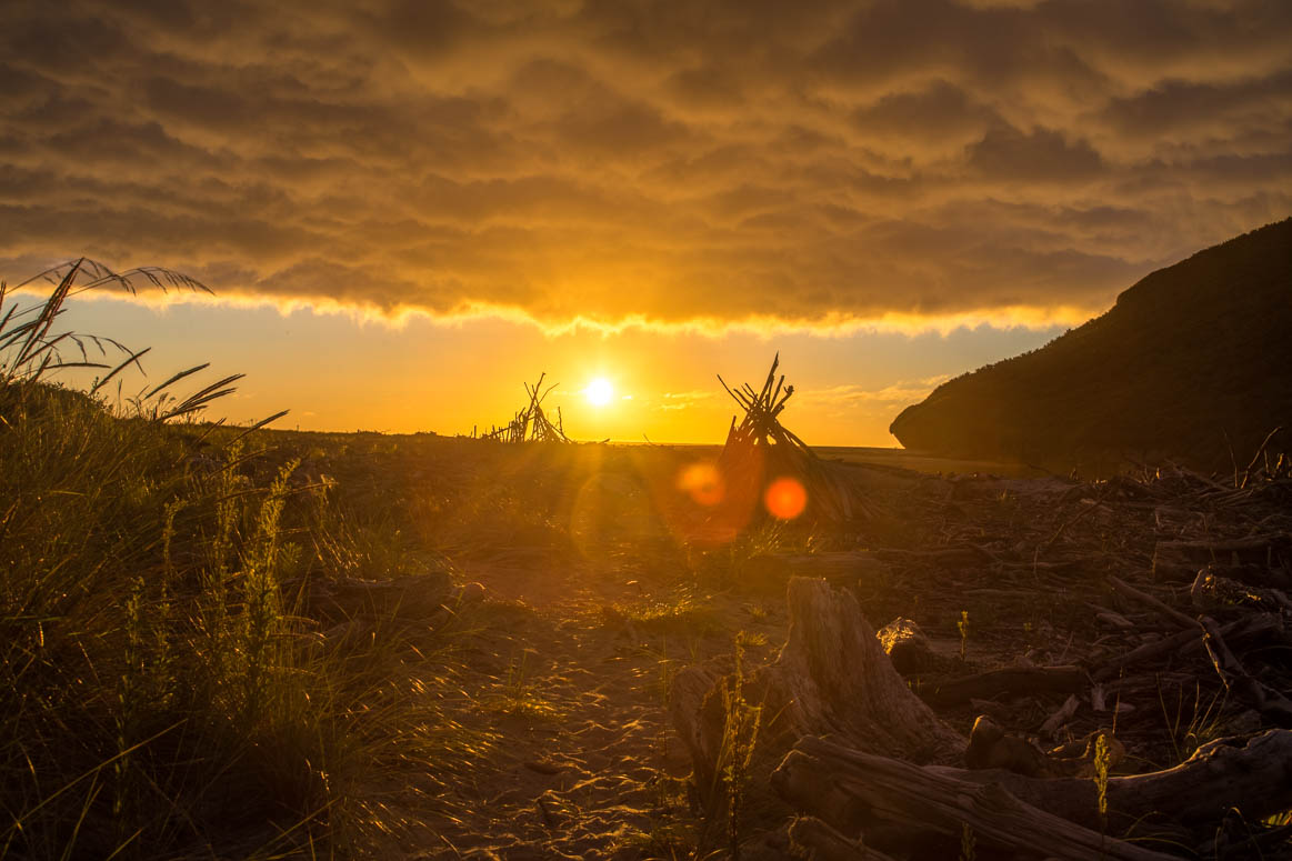 erster Sonnenuntergang an der Westküste